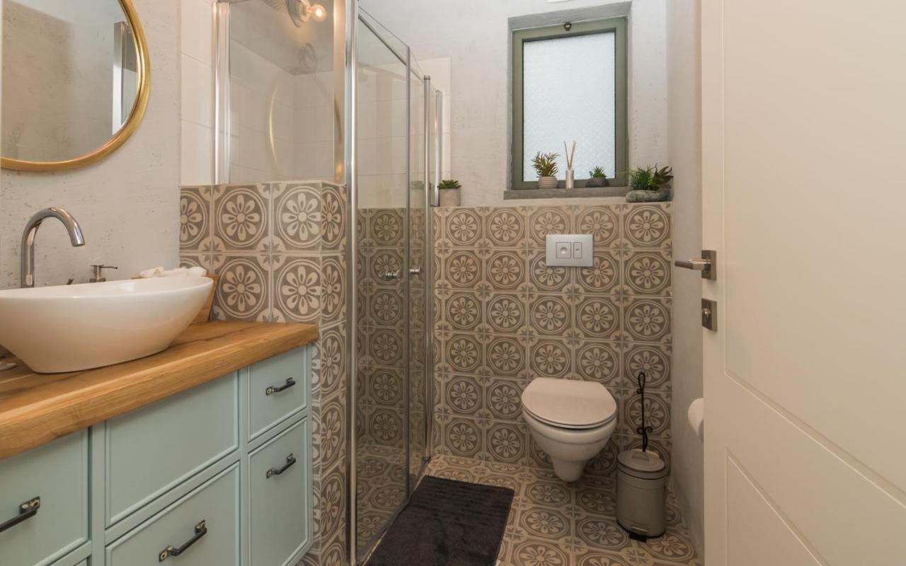 Villa טרה נובה - וילה עם ממ"ד, בריכה פרטית, ג'קוזי וסאונה ליד הכנרת Yavneʼel Exterior foto